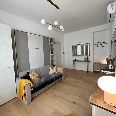 Saint Paul Gateway Apartment