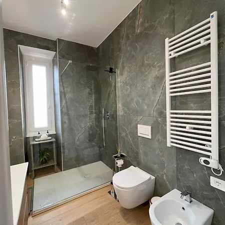 Saint Paul Gateway شقة