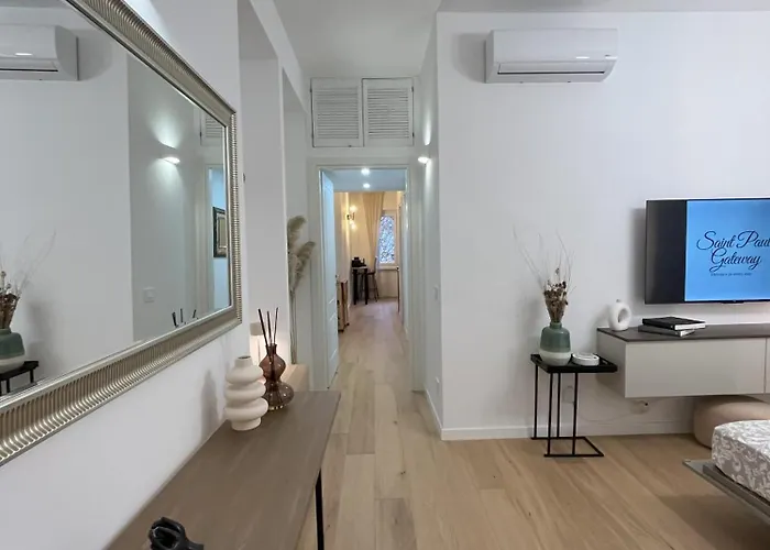 Saint Paul Gateway *