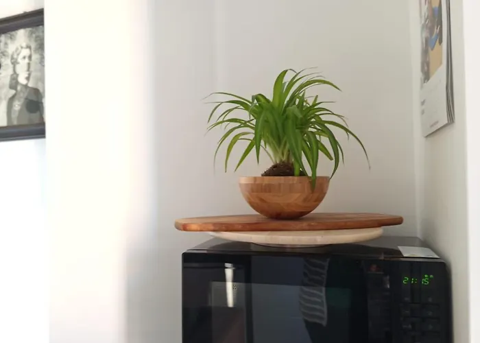 Saint Paul Gateway * Roma